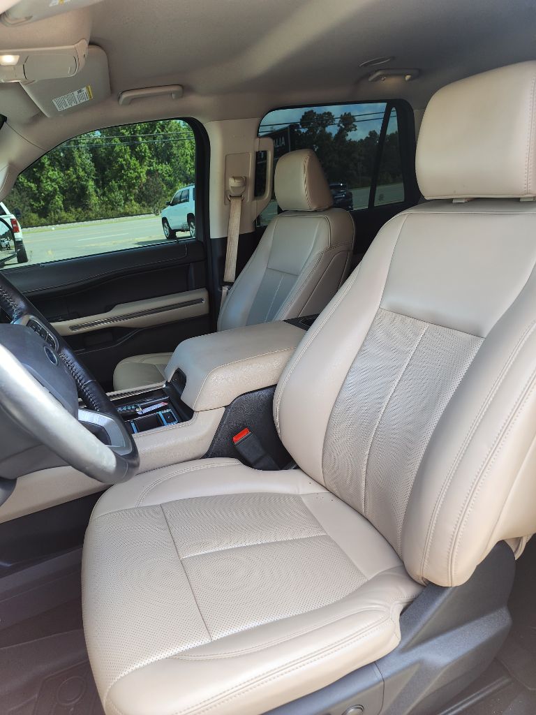 2023 Ford Expedition XLT - Photo 7
