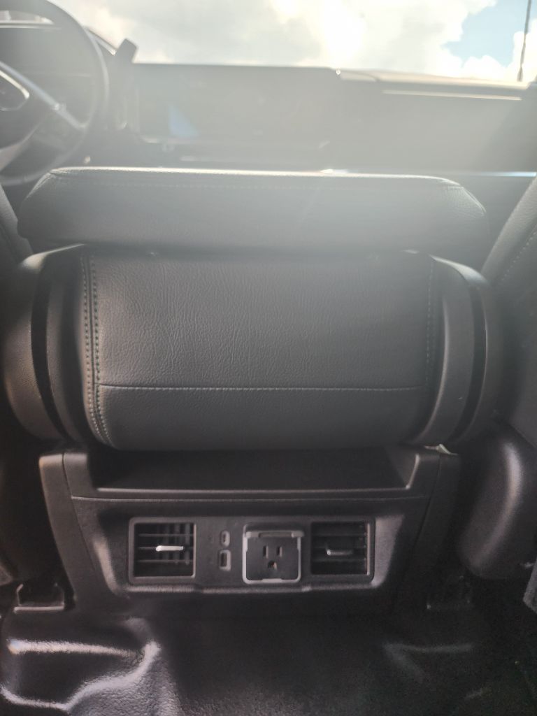 2025 GMC Sierra 3500 Chassis Cab SLE - Photo 8